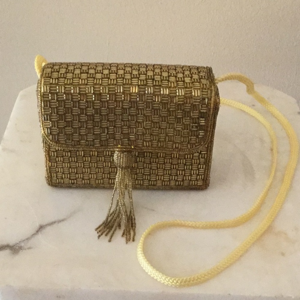 Magic hand made gold bead evening purse